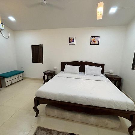 Ll Golden Leaf Ll 3Bhk Ll Ac Ll Vila Lonavala Exterior foto